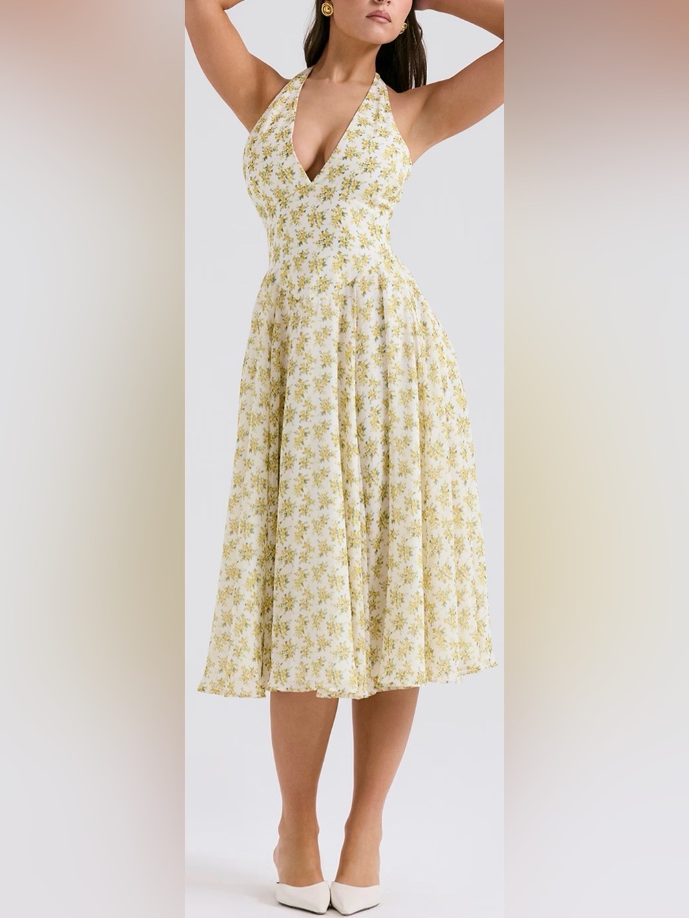 NEW HOUSE OF CB SOLADA Ivory Vintage Floral Print Georgette Halter Sz XL L+ - Picture 2 of 12